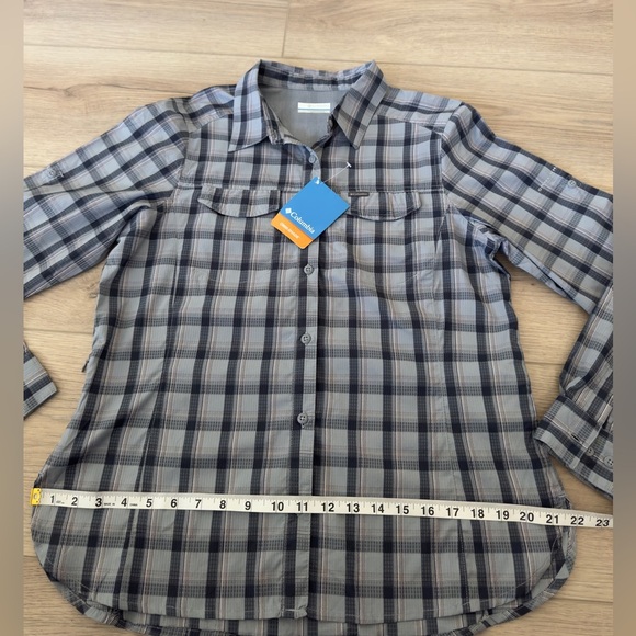 Columbia Black and Gray Checkered Shirt - Picture 3 of 9